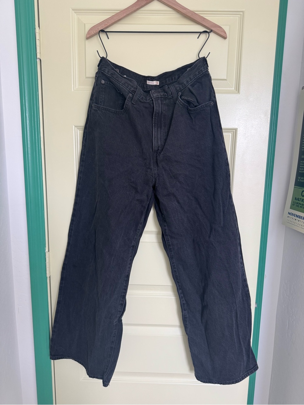 Levi's High-Rise Wide Leg Jeans in Black